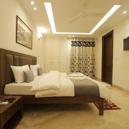 Bed and Breakfast Under My Roof Superio Nowe Delhi Zewnętrze zdjęcie