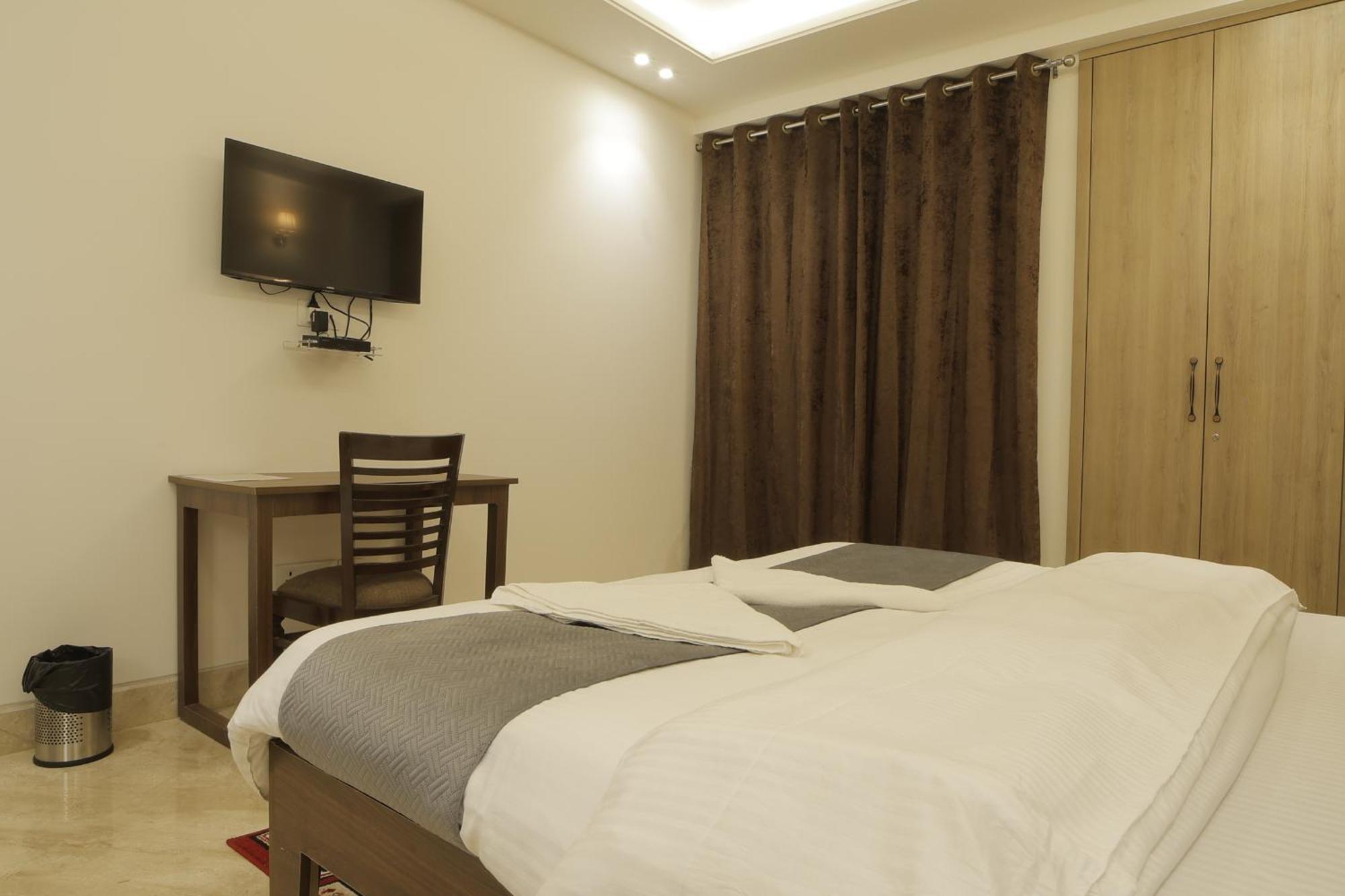 Bed and Breakfast Under My Roof Superio Nowe Delhi Zewnętrze zdjęcie