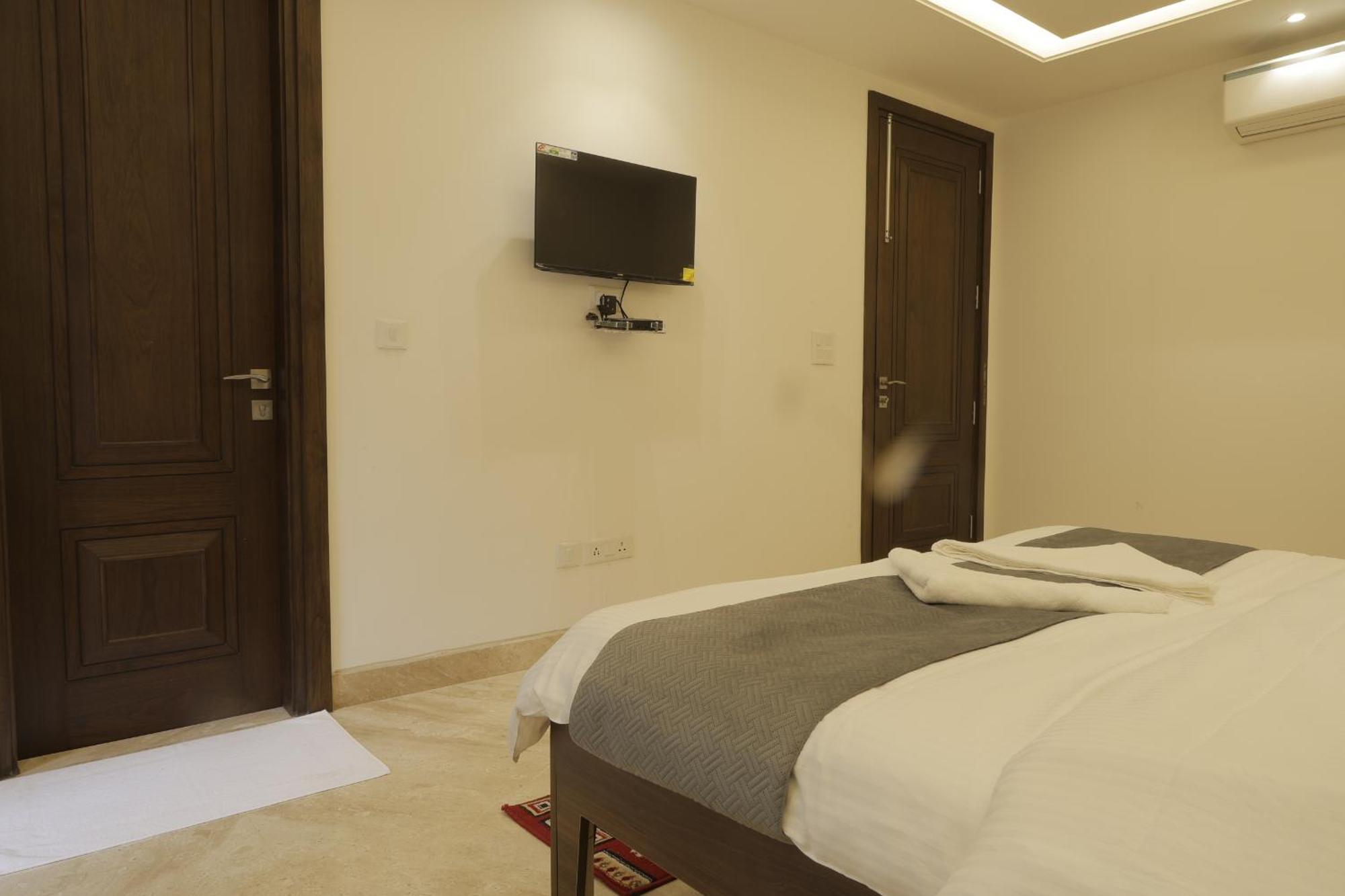 Bed and Breakfast Under My Roof Superio Nowe Delhi Zewnętrze zdjęcie